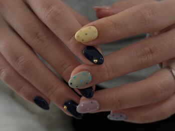 レアース(Lea's)/kaede担当　ドットネイル