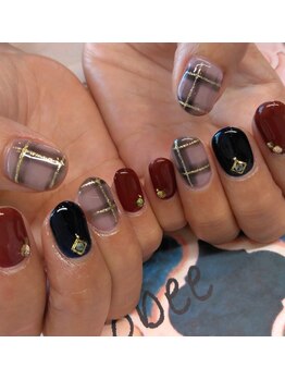 トータルサロン 白べぇーっ プラス/☆柄ネイル☆