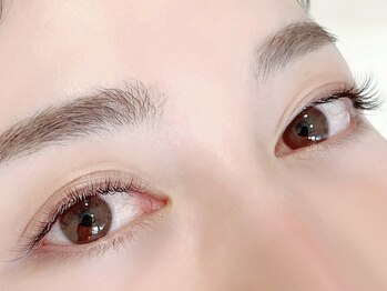 ブルーアイズ 原宿店(BLUE EYES)/マツエク+美眉スタイリング