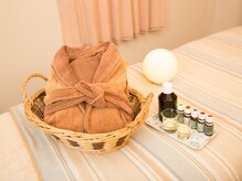 スクール併設アロマテラピーサロン ラシエスタ/バスローブに着替えてリラックス