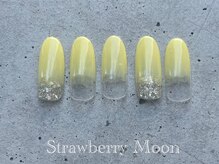 サロンストロベリームーン(Salon Strawberry Moon)/イエローネイル　￥6980