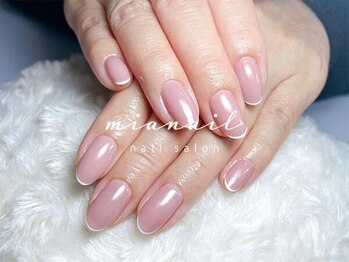 ミアネイル 越谷店(mia nail)の写真/手元をきれいに見せたい方♪パラジェルベース＋ワンカラー+ケア込3500円でシンプル上品ネイルを楽しんで♪