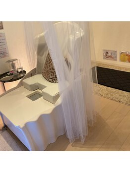 ヨサパーク モア(YOSAPARK MORE)/おしゃれな隠れやサロン♪