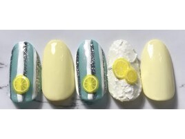 トレンドネイルデザイン