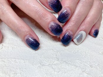 コーシェリ(koselig)/ネイビーラメグラデーション