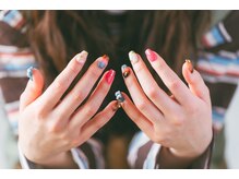 韓国・ワンホンネイルもお任せください♪店内サンプル多数◎