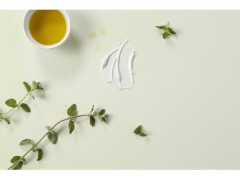 ミレラ(Mirela)の写真/【男性の肌トラブルを徹底改善】お一人お一人の肌質に合わせた施術でお悩み解決★お気軽にご相談ください♪
