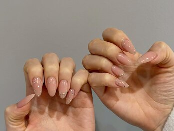 ランド ネイル 博多(LAND)の写真/【ベテランスタッフ在籍で安心感◎】20代だけでなく、30代のステキ女子も多数来店♪