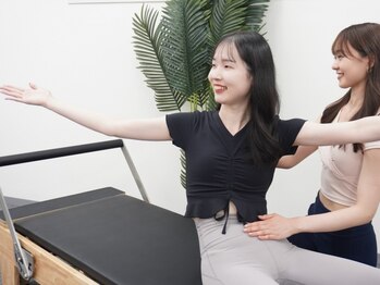 リノピラティス 大森店(LINO PILATES)の写真/【あなた専用のプログラム】幅広いアプローチで運動不足解消/姿勢改善/柔軟性UP/不調を根本改善！