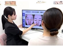 専門機関でも活躍中★定期的に肌カメラで状態を確認、比較します