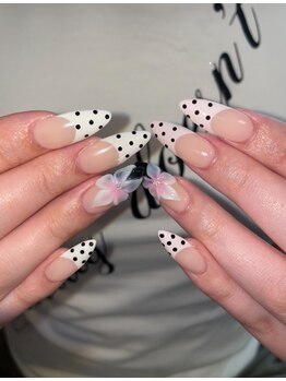 ウズ(UZU)/ドットネイル