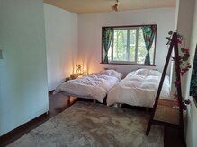 アオバリトリートの雰囲気（アオバリトリート別邸カノアロッジにてお泊りロミロミも開催中）