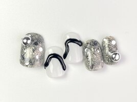 グリッターモノトーンネイル