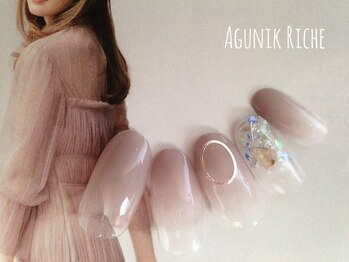アグニークリッシェ(Agunik Riche)/【グレージュネイル】