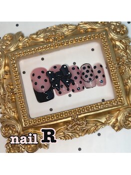 ネイルアール(nail R)/ドットリボンネイルです♪
