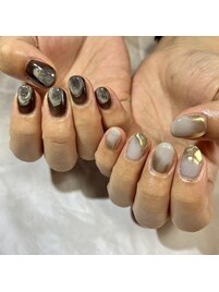 ちぐはぐニュアンスネイル