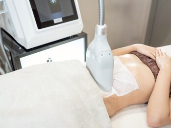 ビューティースタジオ エイワン(A1)の写真/【脂肪冷却本格始動】話題のレモンボトル＆EMSトリプル施術☆運動や食事制限が苦手な方も寝ているだけでOK!