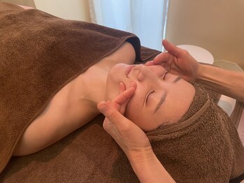 マボーテハル/小顔リフトＵＰ透明感ある素肌へ