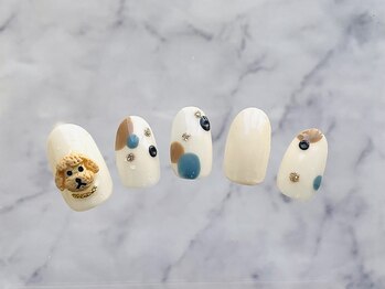 サローネ レジーナ(salone Regina)/トイプードル/犬/ドット