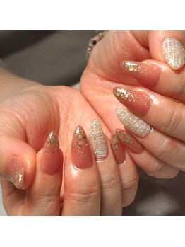 ネイルコローレ(nail colore)/持ち込みデザイン【袋町/広島】