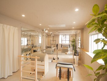 ラ ピラティス 四日市店(La pilates)/こだわりの内装です♪