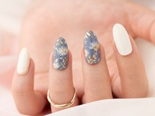 ヴァンネイル みなとみらい馬車道(VINGT NAIL)/大人フラワーネイル