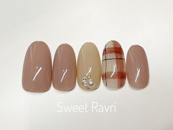 スウィートラヴィール(Sweet Ravir)/
