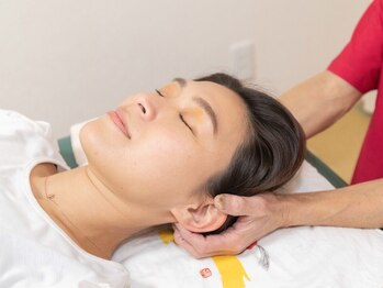 指圧大友館の写真/首・肩のコリを解消したい方にオススメ◎お悩みの根本にアプローチして首・肩の辛さをスッキリ解消します。