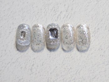 ディー ネイル アイラッシュ ヤバ(DEE nail×eyelash yaba)/H-14 90分アートフリー