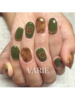 ヴァリエ(VARIE)/べっこう×カーキ