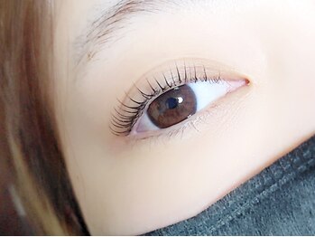 リオーラ(Liola)/ラッシュリフト