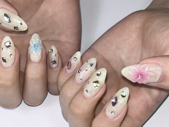 クレーネイル(Klee Nail)/宝石
