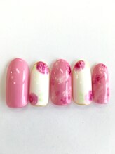 アマービレ(Amabile)/フラワーネイル￥9980