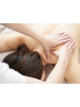 首・肩のつらさを改善したい