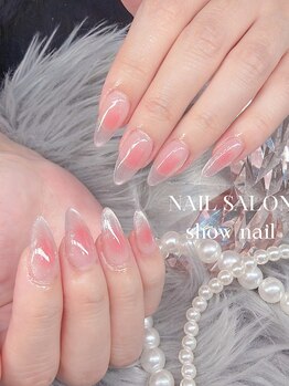 ショウネイル(show nail)の写真/オーナーが【JNEC取得】の実力派！丁寧なケアと高技術で、爪の形にお悩みのある方も当店にお任せください◎