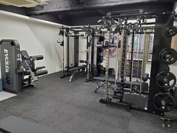 エフフォリア 春日駅前店(eF-foria)/ジムエリア