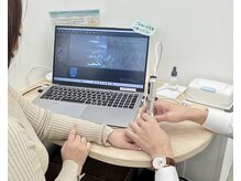 ルティーナ 銀座(ROUTINA)/3.水素ルーム前の血流チェック