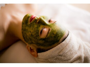 ナチュラル ビューティー スタイル さらさ(Natural Beauty Style)/REVI陶肌トリートメント