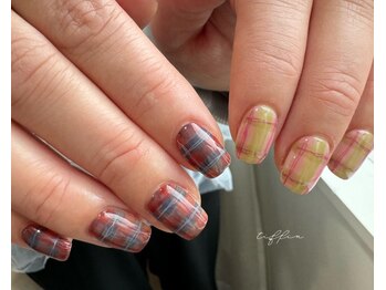 ネイルサロン ティフィン(tiffin)/~おしゃれなチェックネイル~