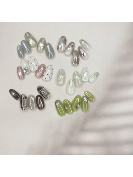 リネイル 長浜(Re-na-iL)の写真/季節ごとに変わるオススメサンプル!トレンドデザイン多数ご用意♪丁寧なカウンセリングで理想の指先へ☆