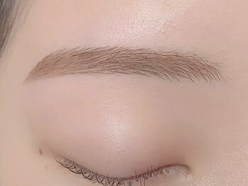 マケア 武蔵浦和駅西口店(Makea)/アイブロウ/平行型