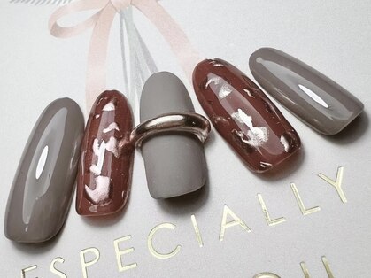 ネイル ミンク(nail mink)の写真