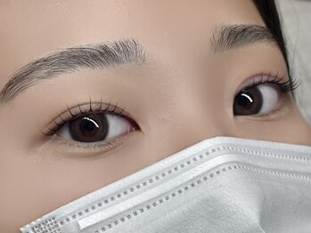 カルア(CALUA)/眉ワックス＋まつ毛パーマ