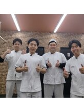 所沢駅前整骨院/背骨ゆがみ整体