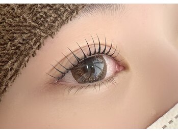 eyelash salon uru.の写真/高評価！ぱっちり目元が長く続く-モチに定評あり◎イベントはもちろん毎日の気分を上げてくれるまつげに＊