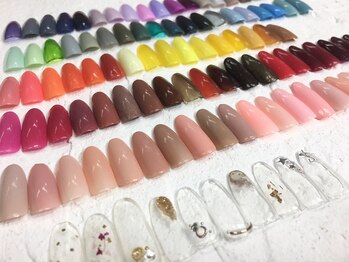 リズム(Nail salon Rism)の写真/丁寧な施術と高レベルの仕上がりにうっとり♪【大人気!!ジェルラメグラ¥3980/単色¥4620】でお得に可愛く！