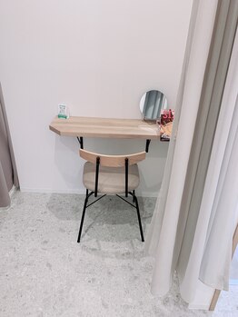 美肌工房 エステサロン上迫/待合のひとつ