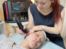 グロウ バイ フェイシャルデザイン アンド アイ(GROW)