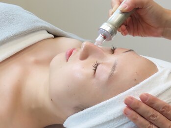 エステプロ ラボ 自由が丘/水素ジェットピーリング