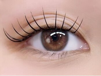 アイリーン(Eyeleen)の写真/キープ力抜群の“LEDエクステ導入”豊富なエクステメニューで、ナチュラル～ボリュームまで◎